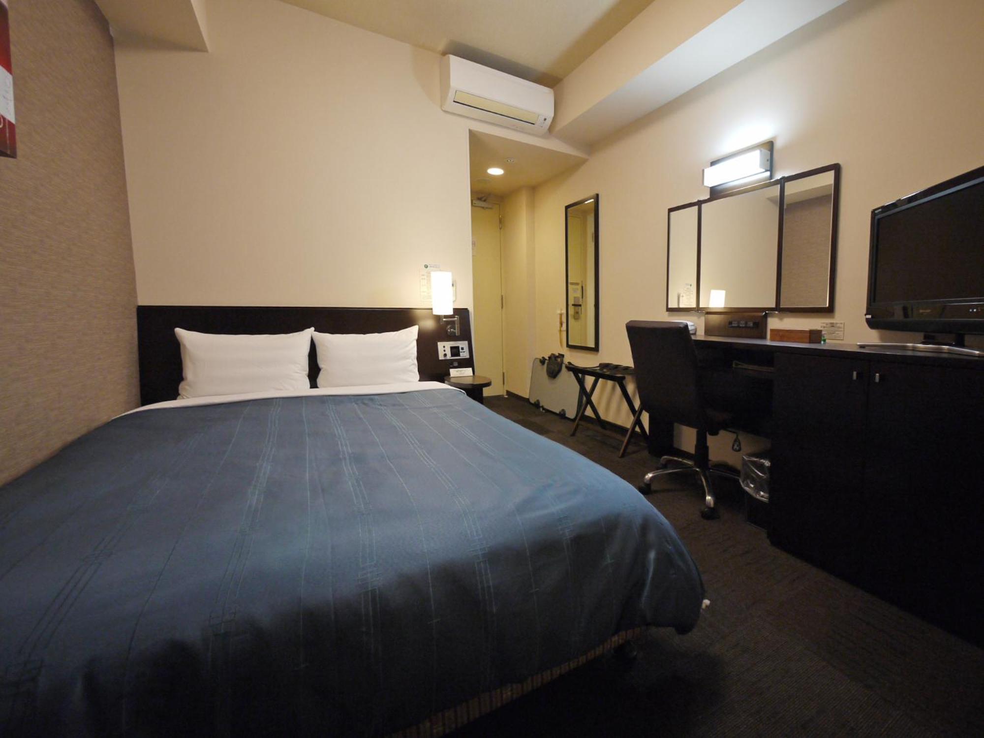 צו Hotel Route-Inn Hisai Inter מראה חיצוני תמונה